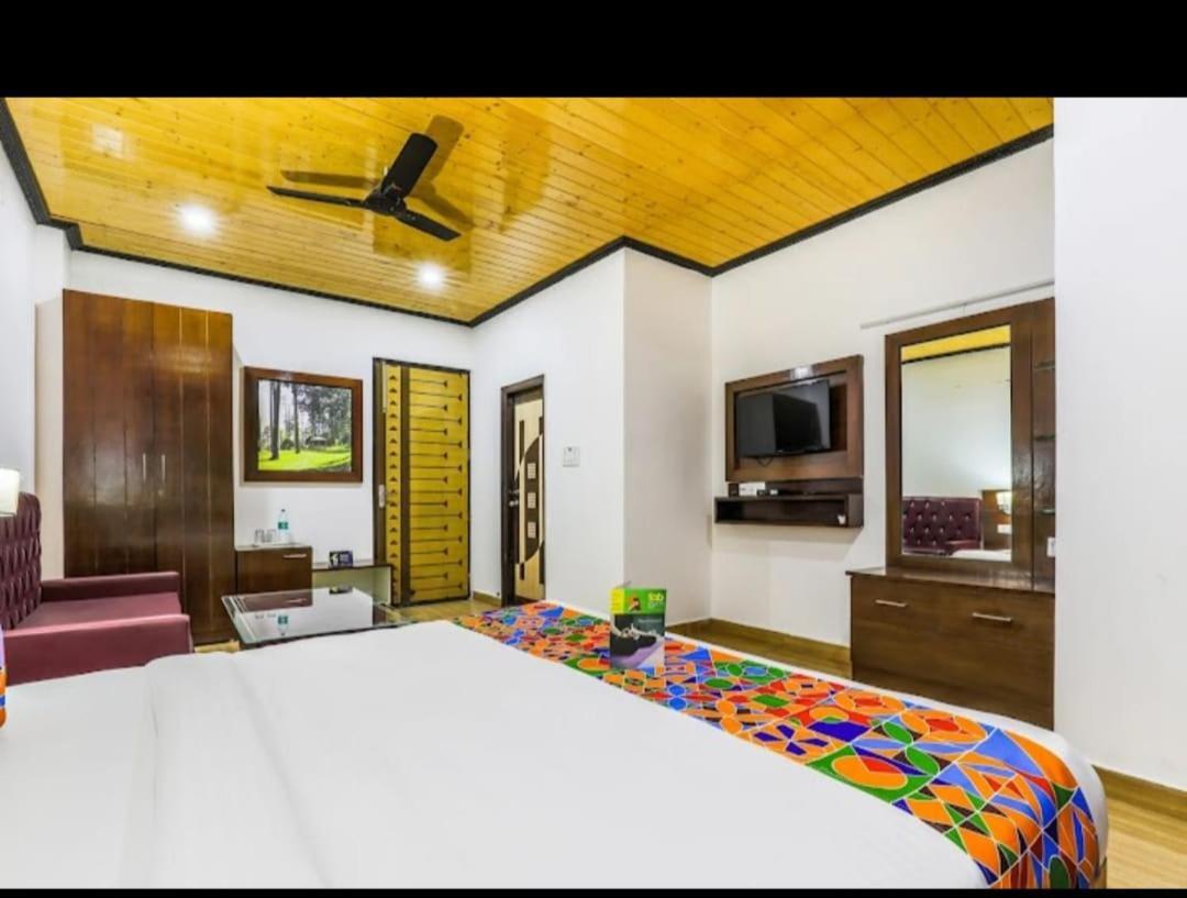 Hotel 7 Heavens Mussoorie Bagian luar foto
