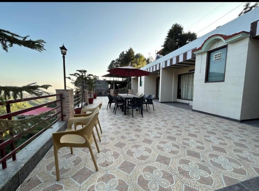 Hotel 7 Heavens Mussoorie Bagian luar foto